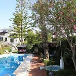 Casa Palmeiras Villa Charneca (Setubal)